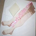 stockings (Oops! image not found)